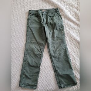 511 Men's green khaki pants